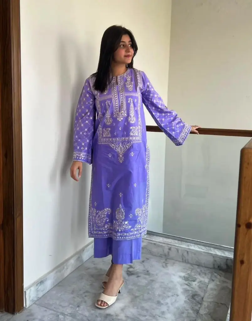 Winter Collection Embroidery  Dhanak 2pc 