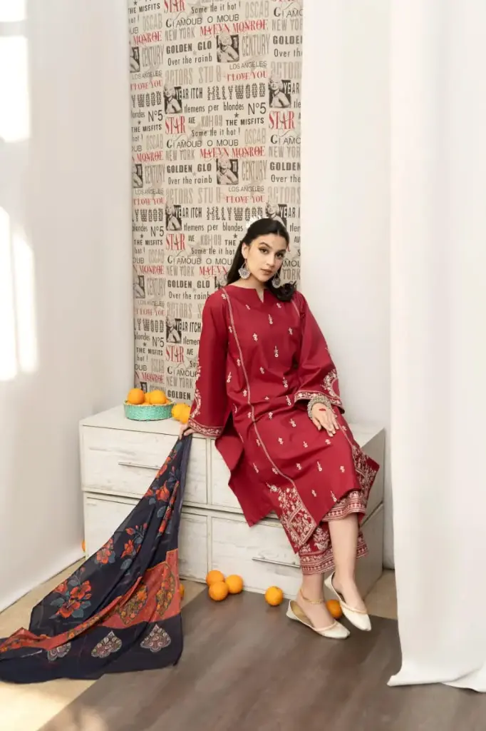 Winter Collection Embroidery Dhanak 3pc  
